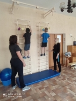 Физкультурный праздник «Если сильно захотеть - можно в космос полететь!»_3