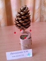 Выставка поделок к Новому году (2016)